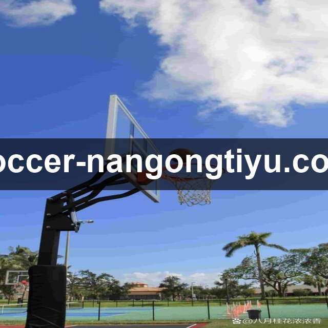 特写：在训练馆加练三分，凤凰城水星队老将戴安娜·陶乐西备战第22个赛季